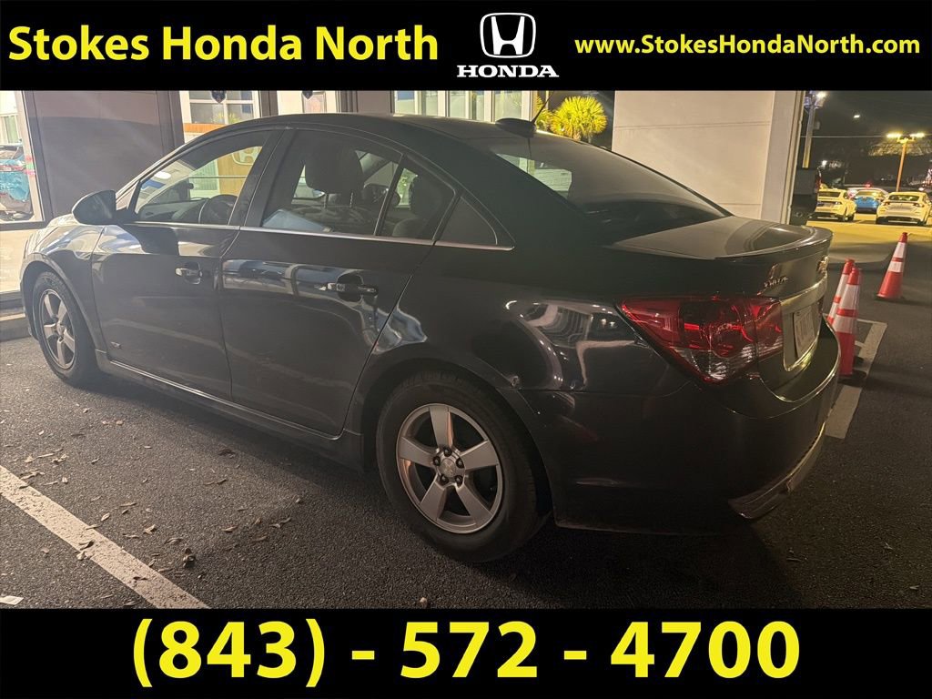 Used 2015 Chevrolet Cruze LT w/ Sun And Sound Package image 4