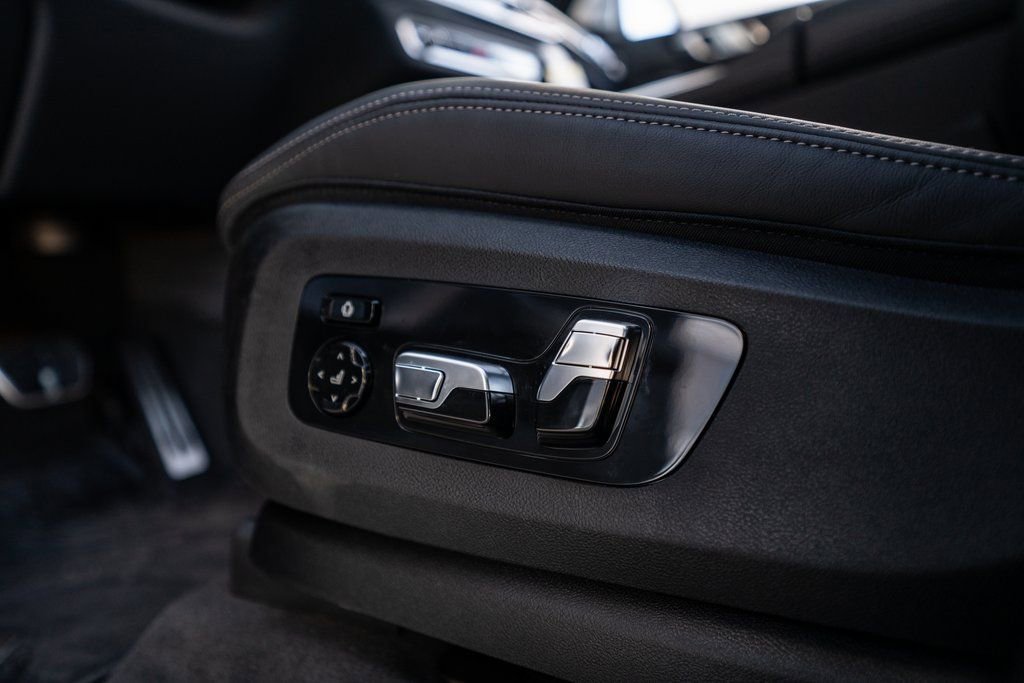 New 2026 BMW X5 M60i image 25