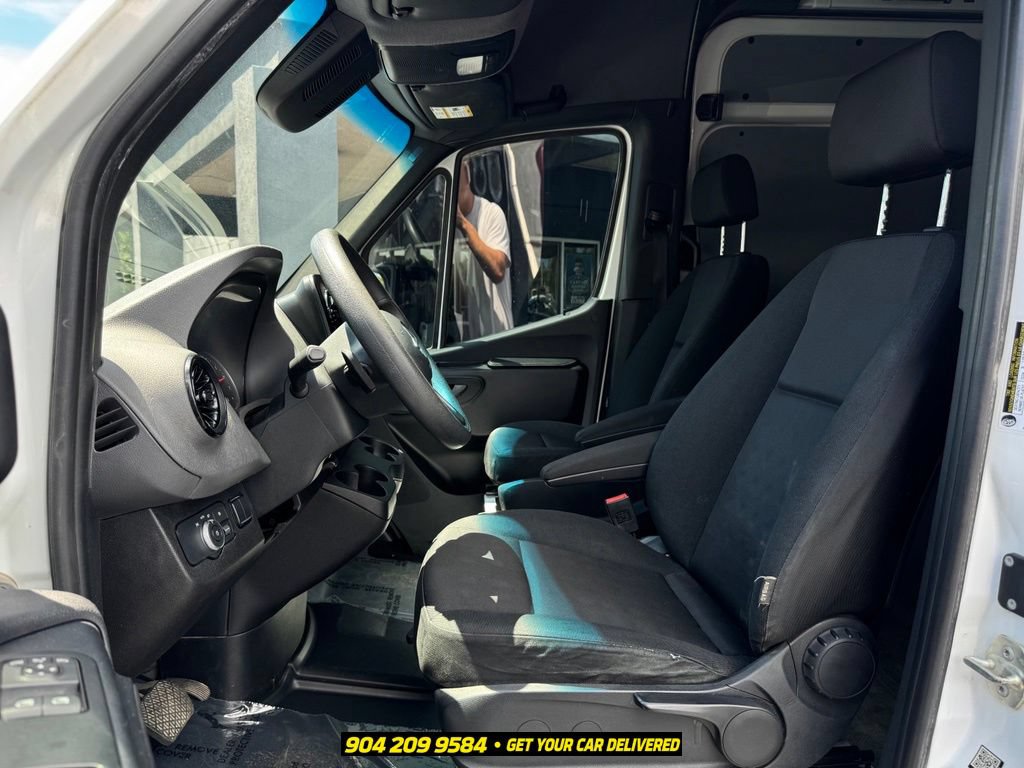 Used 2023 Mercedes-Benz Sprinter 2500 image 20