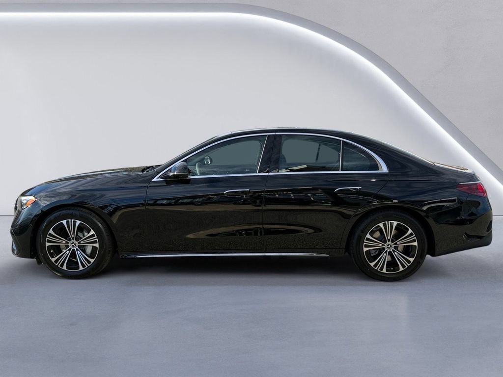New 2026 Mercedes-Benz E 350 4MATIC Sedan image 6