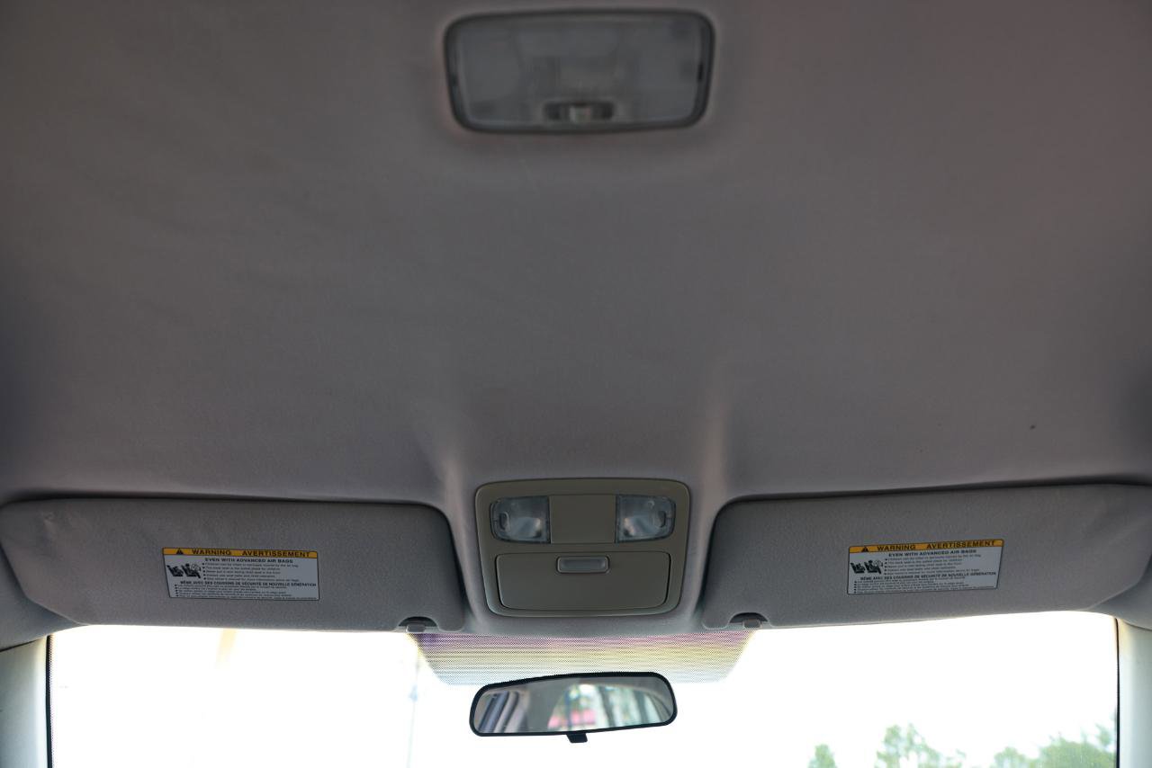Used 2005 Toyota Camry SE FWD image 24