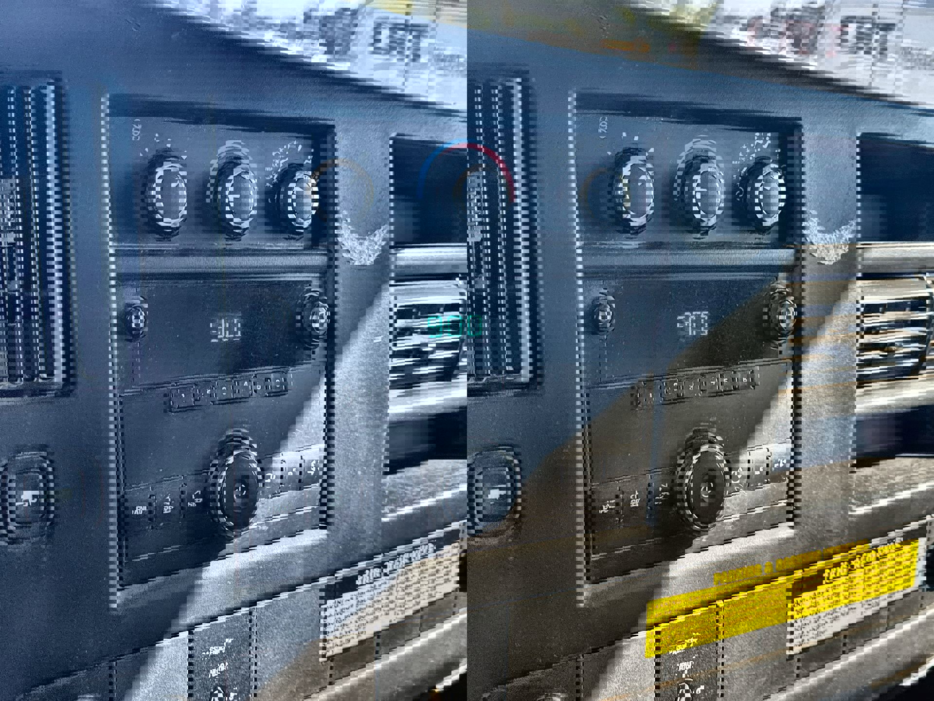 Used 2012 Chevrolet Express 3500 image 13