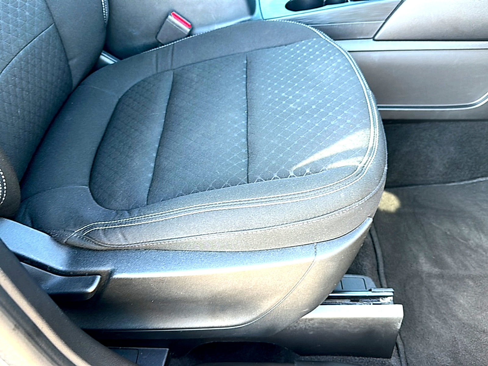 Used 2024 Ford Escape Active image 25