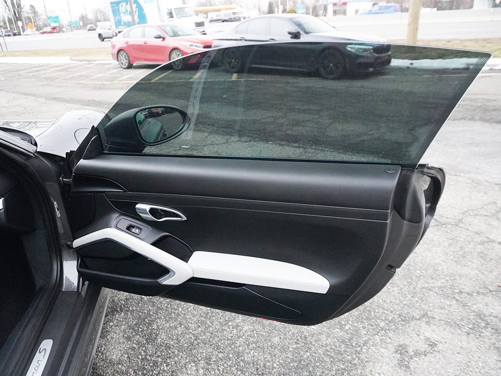 Used 2019 Porsche 718 Cayman S image 26