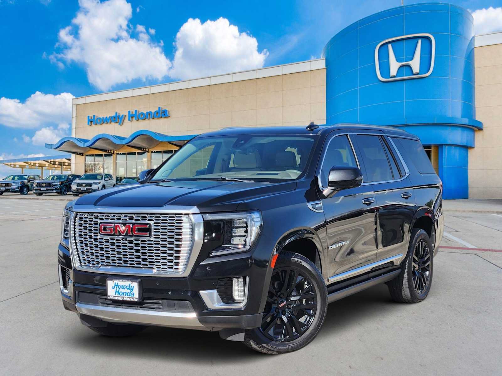 Used 2021 GMC Yukon Denali w/ Denali Premium Package