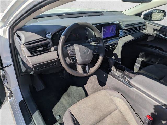 Used 2025 Toyota Camry LE FWD image 9