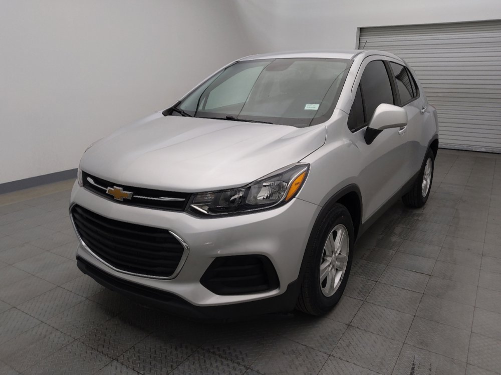 Used 2020 Chevrolet Trax LS w/ Tint and Cruise Package image 15