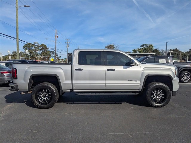 Used 2018 GMC Sierra 1500 SLT image 3