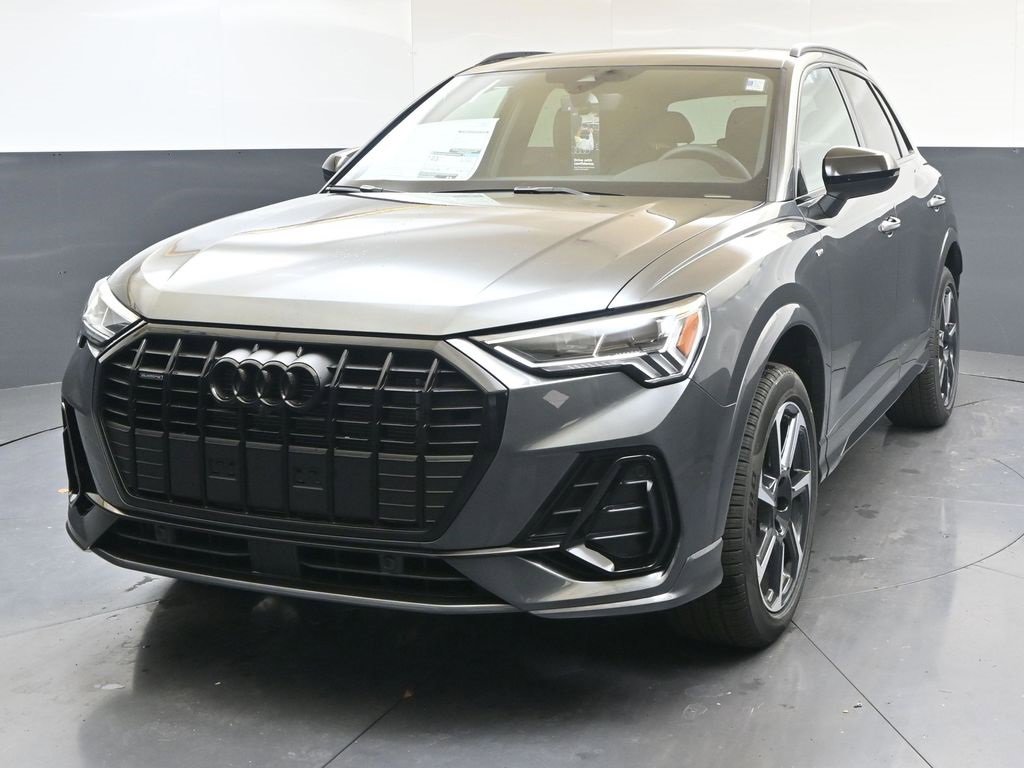New 2025 Audi Q3 2.0T Premium Plus