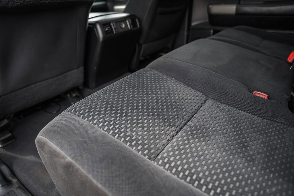 Used 2010 Toyota Tundra 4x4 CrewMax image 44