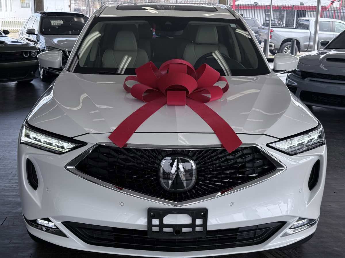 Used 2023 Acura MDX SH-AWD w/ Advance Package image 3