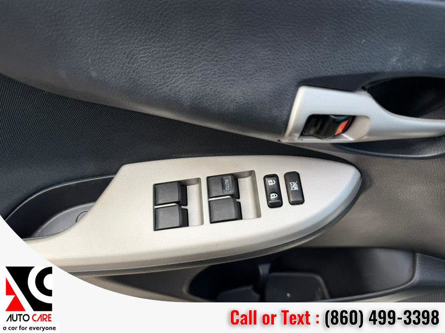 Used 2013 Toyota Corolla S image 17