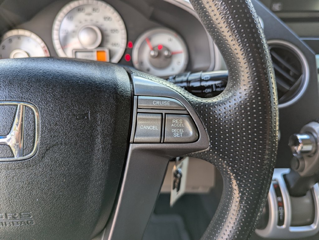 Used 2010 Honda Pilot LX image 16