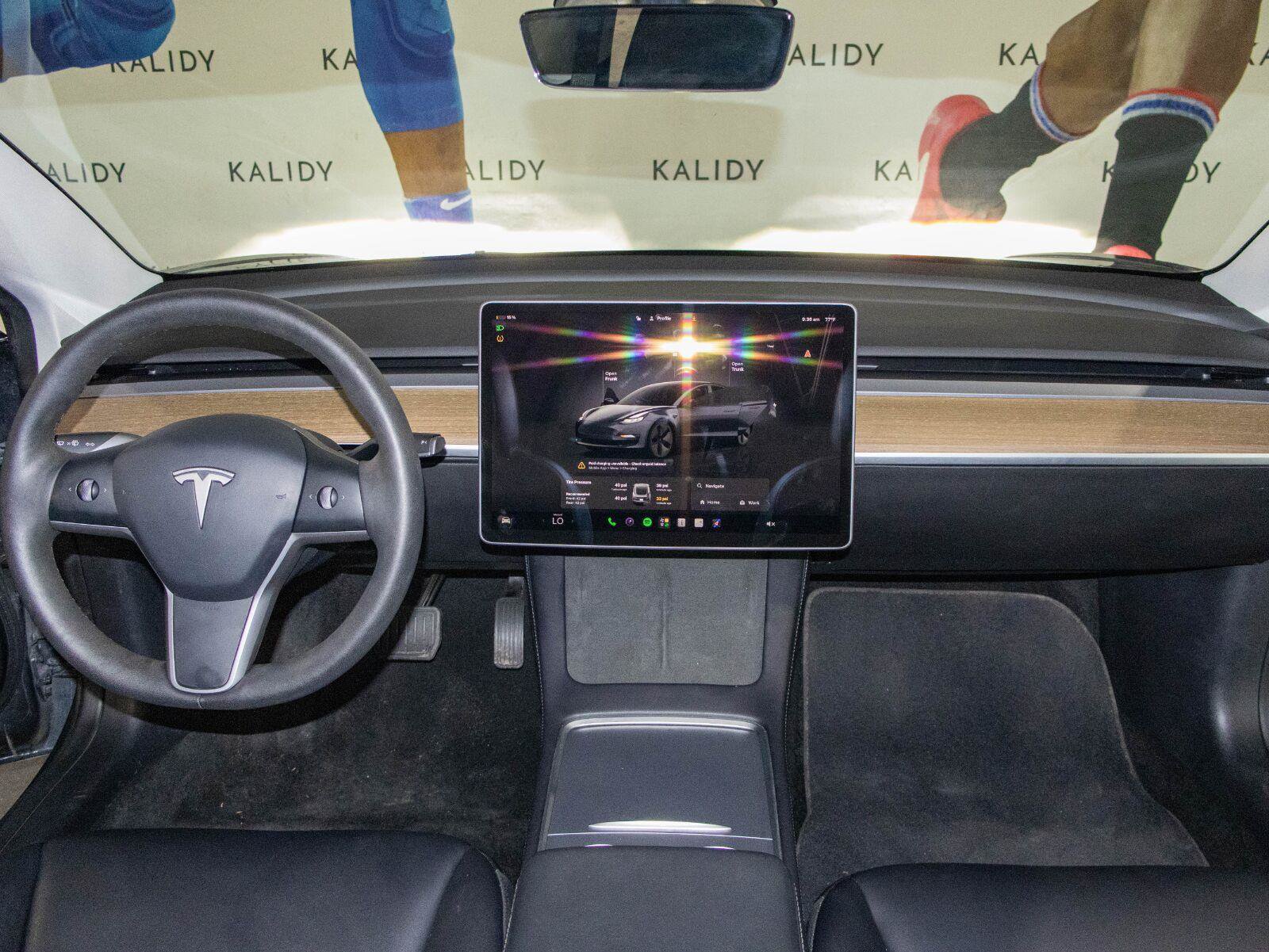 Used 2022 Tesla Model 3 Long Range AWD/4WD image 4
