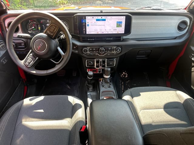 Used 2024 Jeep Wrangler Unlimited AWD/4WD image 20