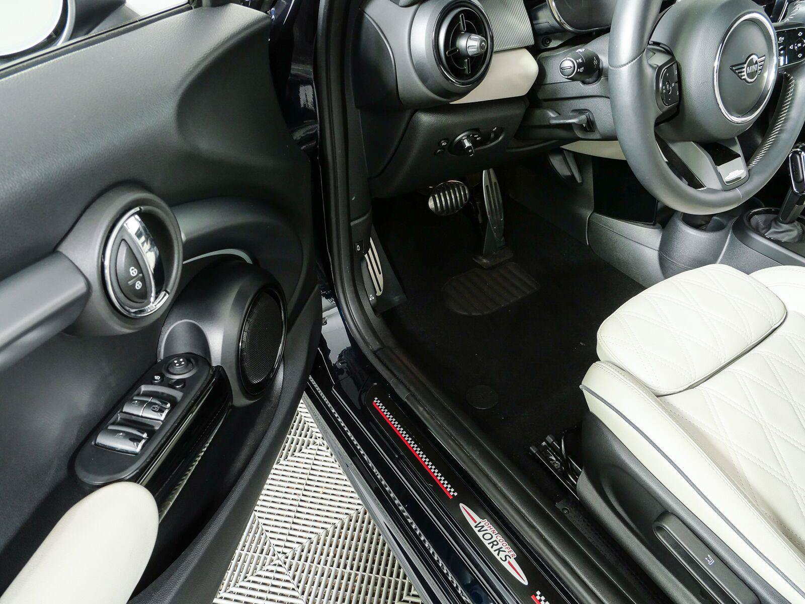 Used 2024 MINI Cooper John Cooper Works FWD image 7