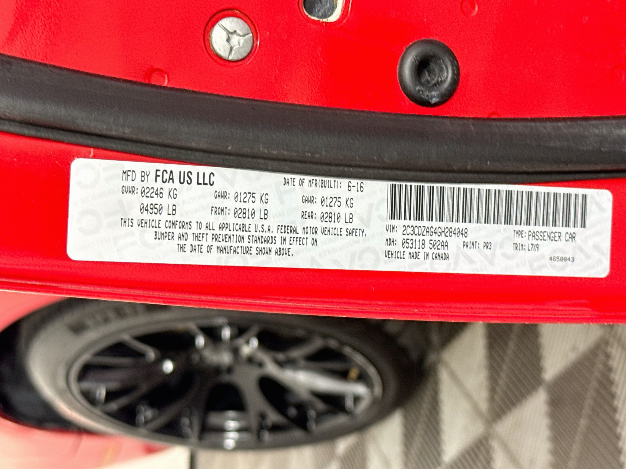Used 2016 Dodge Challenger SXT RWD image 33