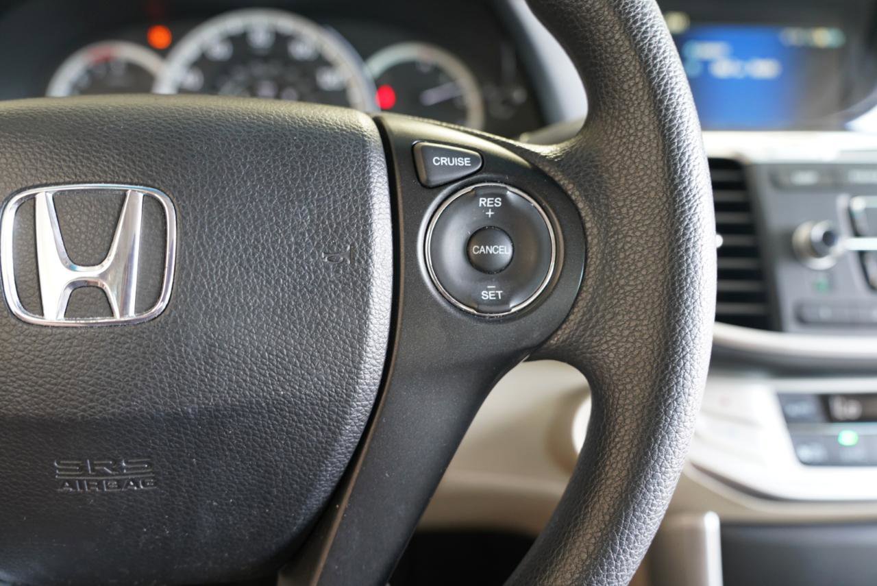 Used 2013 Honda Accord EX image 16