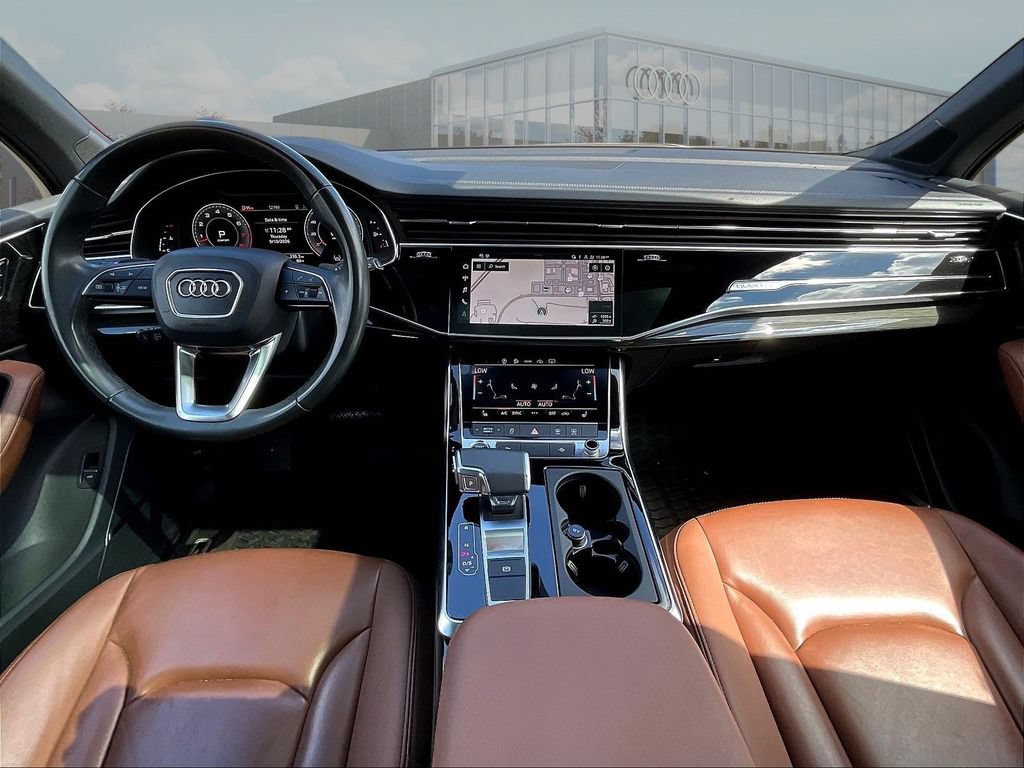 Used 2023 Audi Q7 3.0T Premium Plus w/ Premium Plus Package AWD/4WD image 9