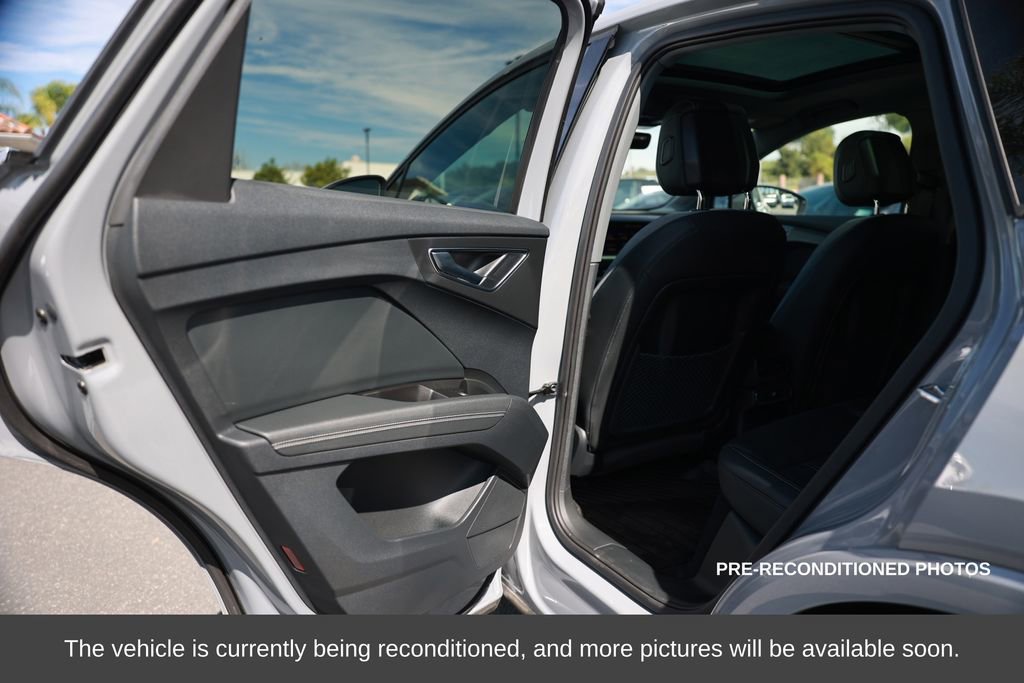 Used 2024 Audi Q4 e-tron Premium Plus w/ Premium Plus image 33