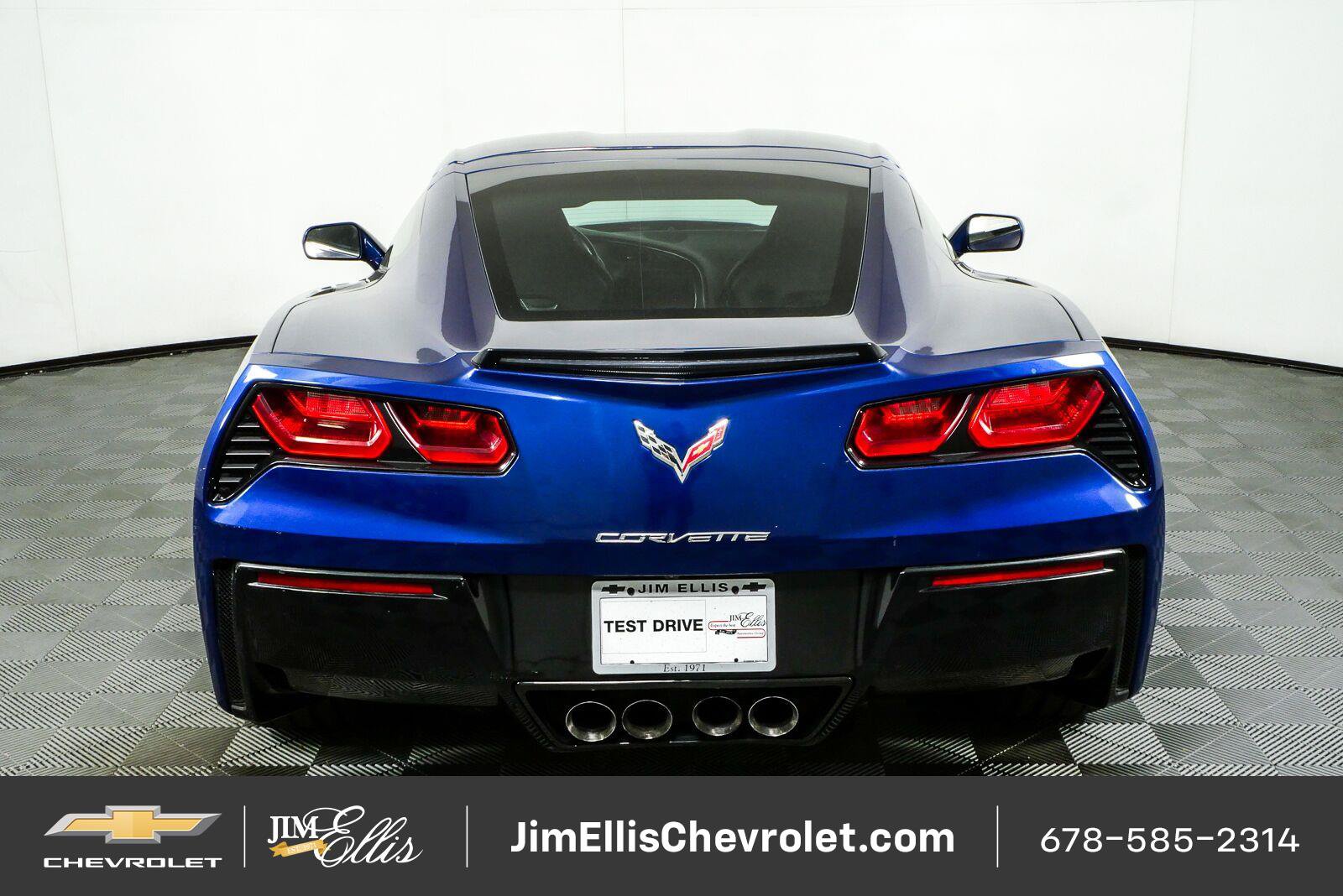 Used 2017 Chevrolet Corvette Stingray Coupe w/ 1LT RWD image 24