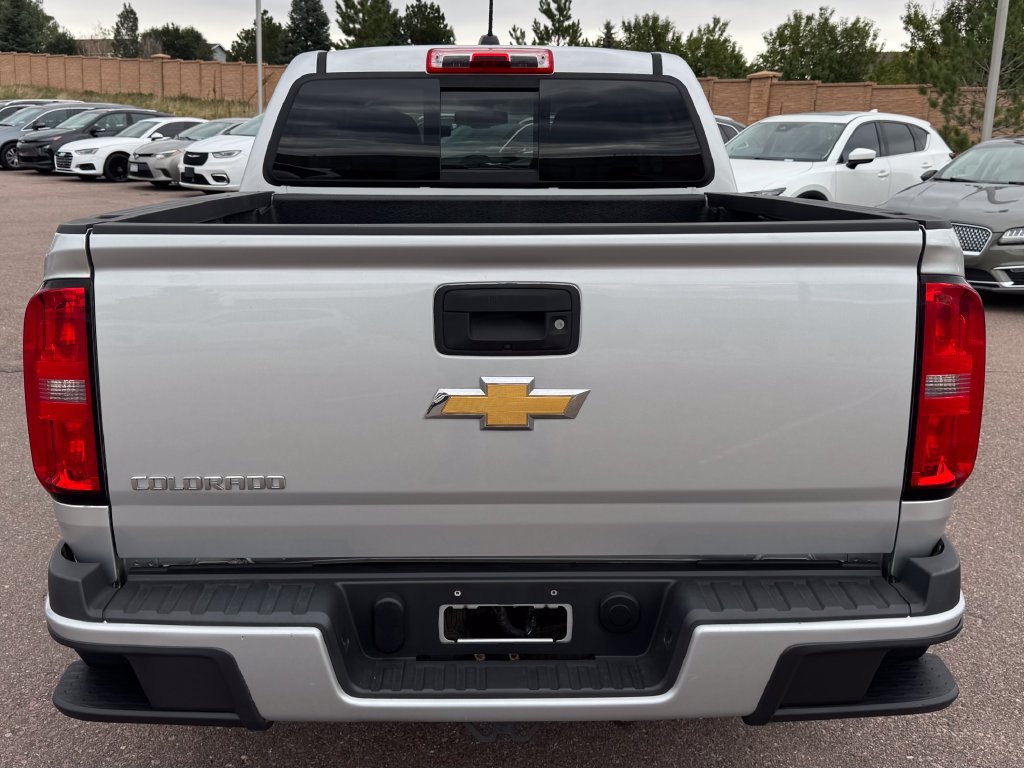 Used 2016 Chevrolet Colorado Z71 AWD/4WD image 6