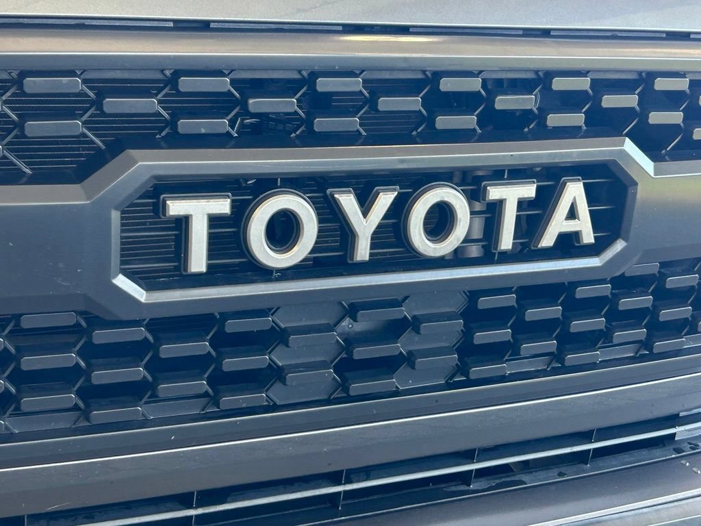 Used 2020 Toyota Tacoma SR w/ SR Convenience Package RWD image 20