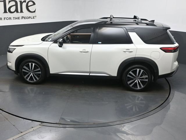 Used 2023 Nissan Pathfinder Platinum AWD/4WD image 42