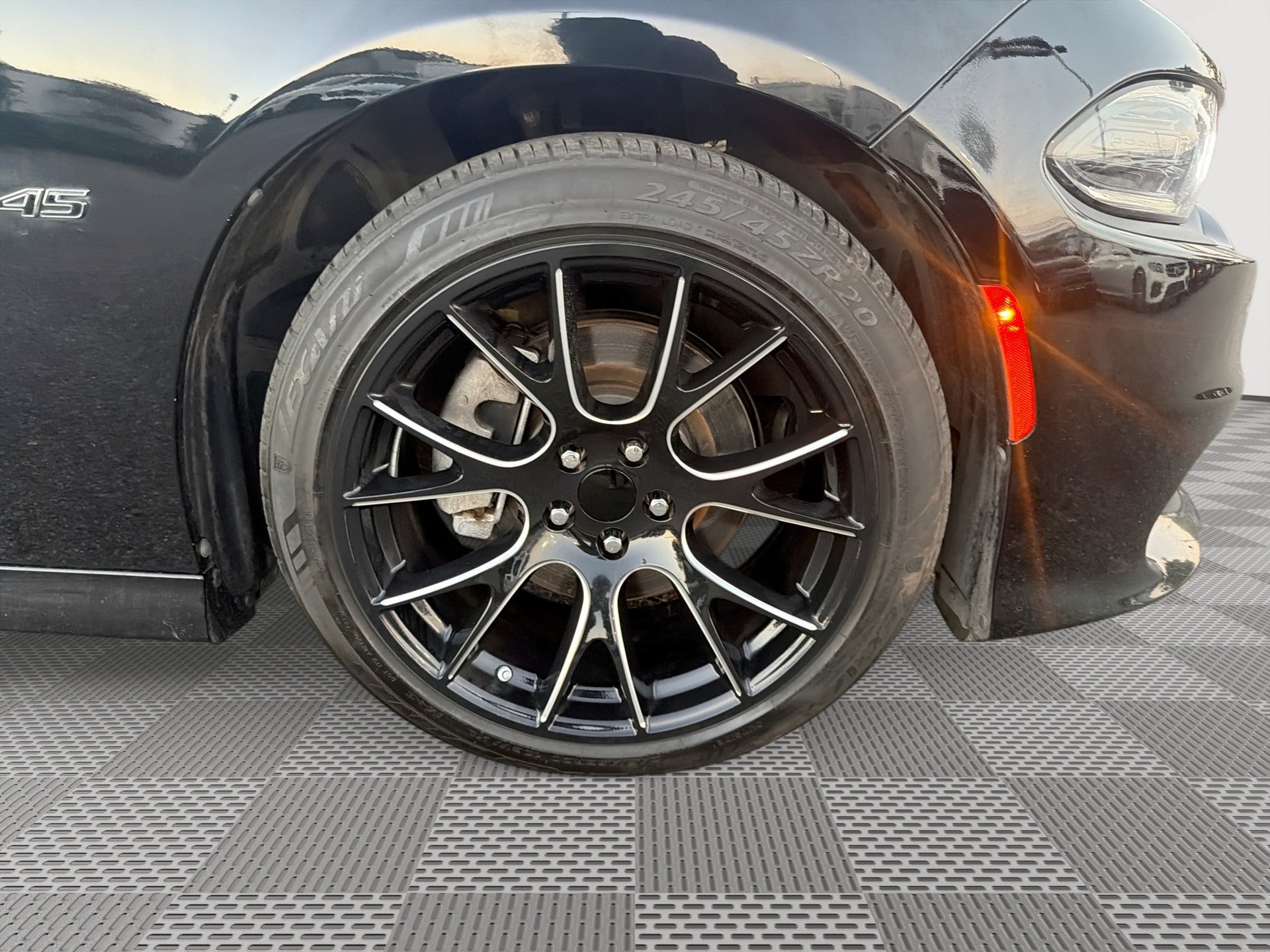 Used 2023 Dodge Charger R/T w/ Navigation & Travel Group RWD image 30