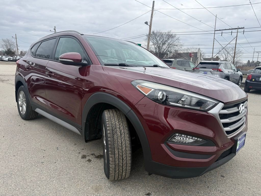 Used 2017 Hyundai Tucson SE Plus image 4