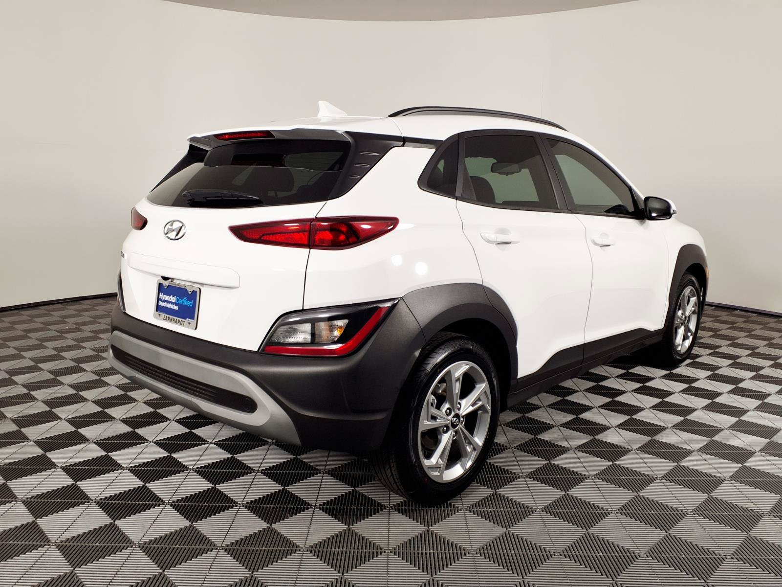 Certified 2023 Hyundai Kona SEL w/ Convenience Package FWD image 4