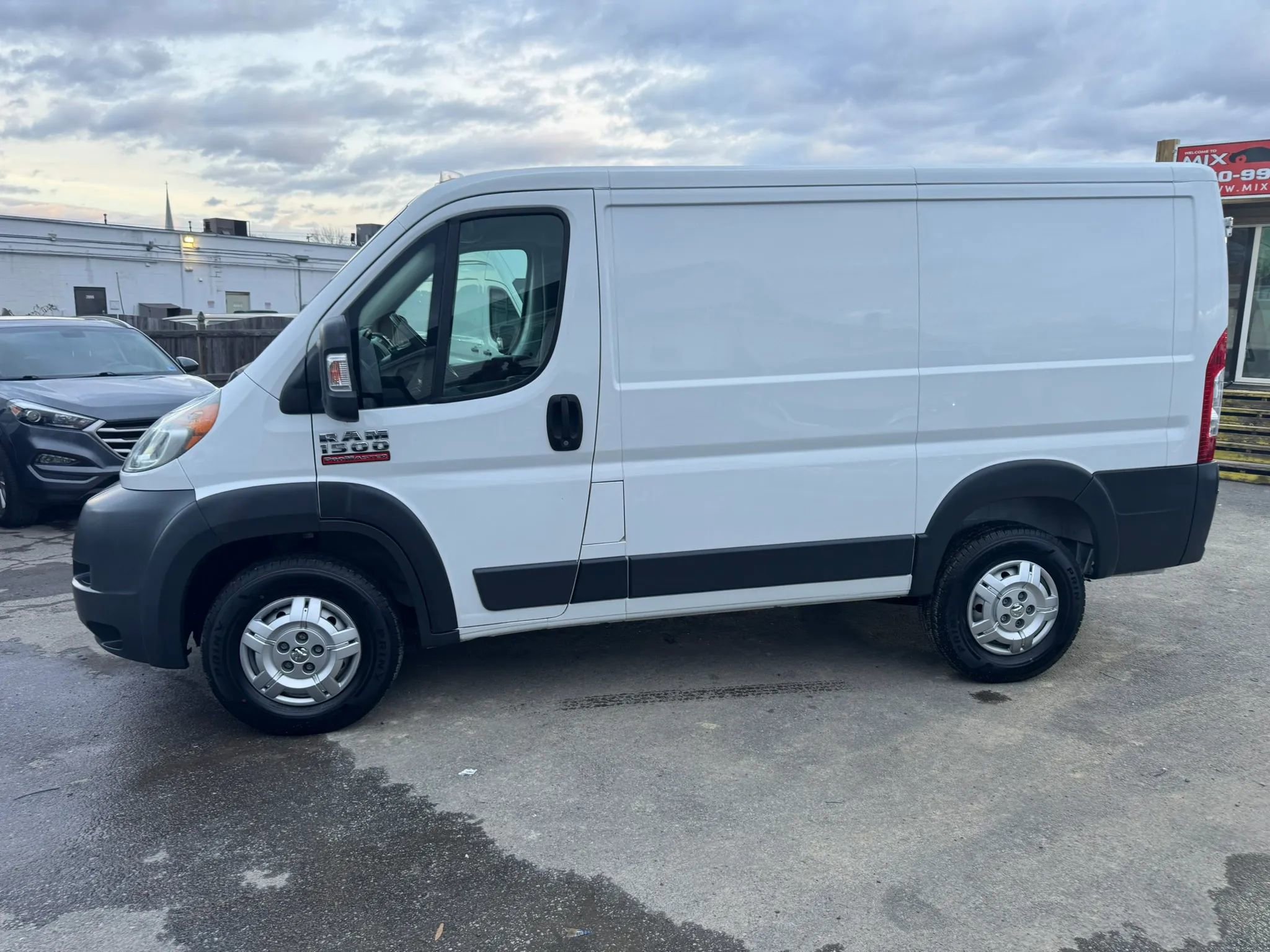 Used 2016 RAM ProMaster 1500 w/ Premium Appearance Group FWD image 41
