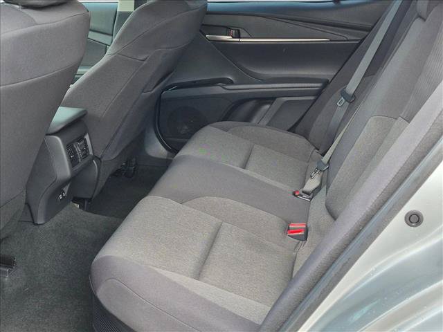 Used 2025 Toyota Camry LE FWD image 17