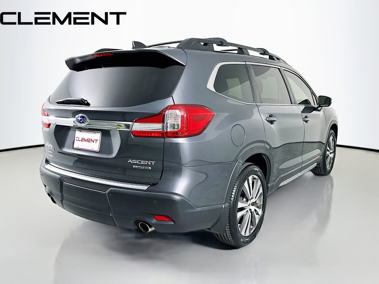 Used 2021 Subaru Ascent Limited w/ Technology Package AWD/4WD image 7