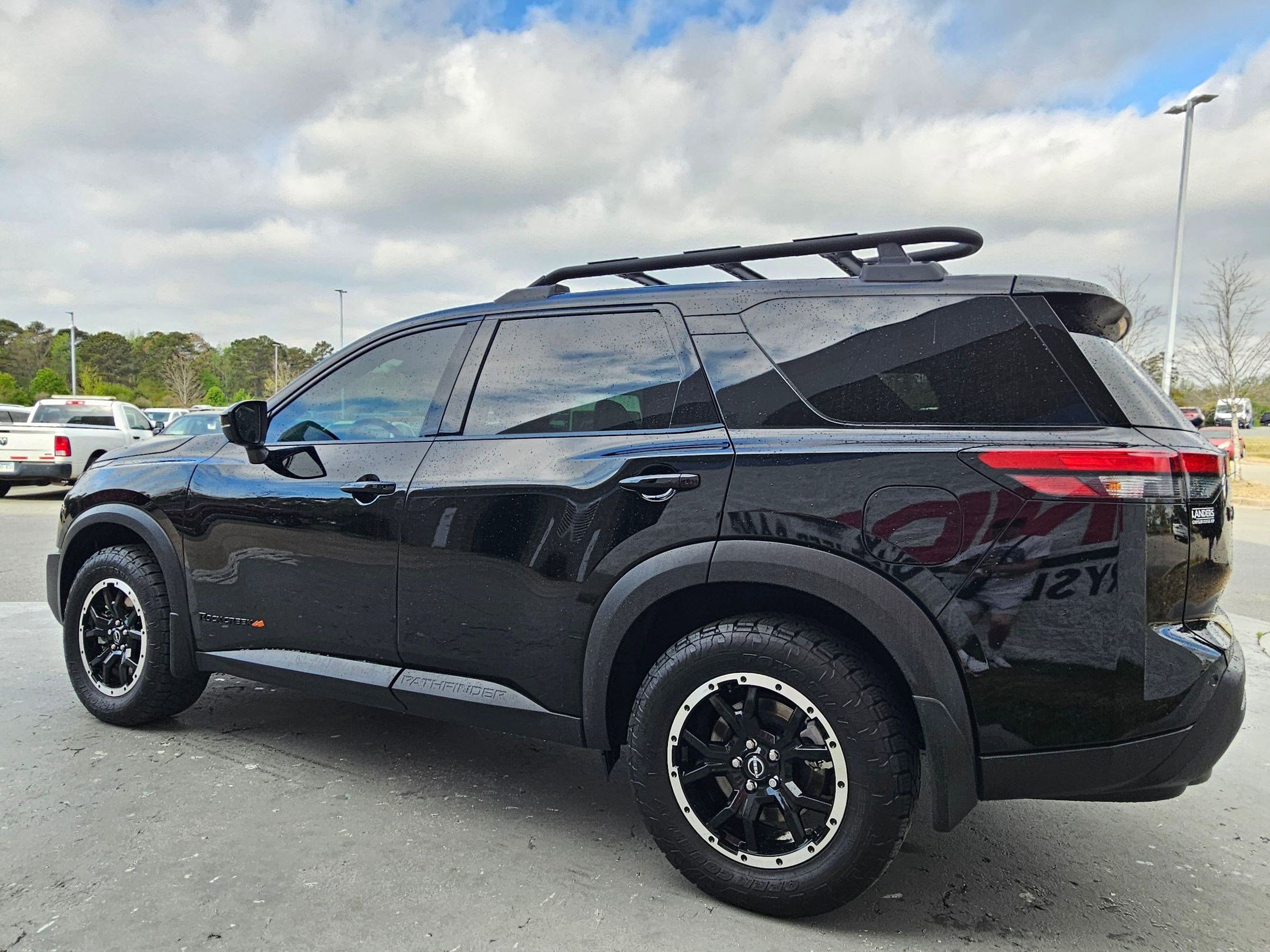 Used 2024 Nissan Pathfinder Rock Creek image 5