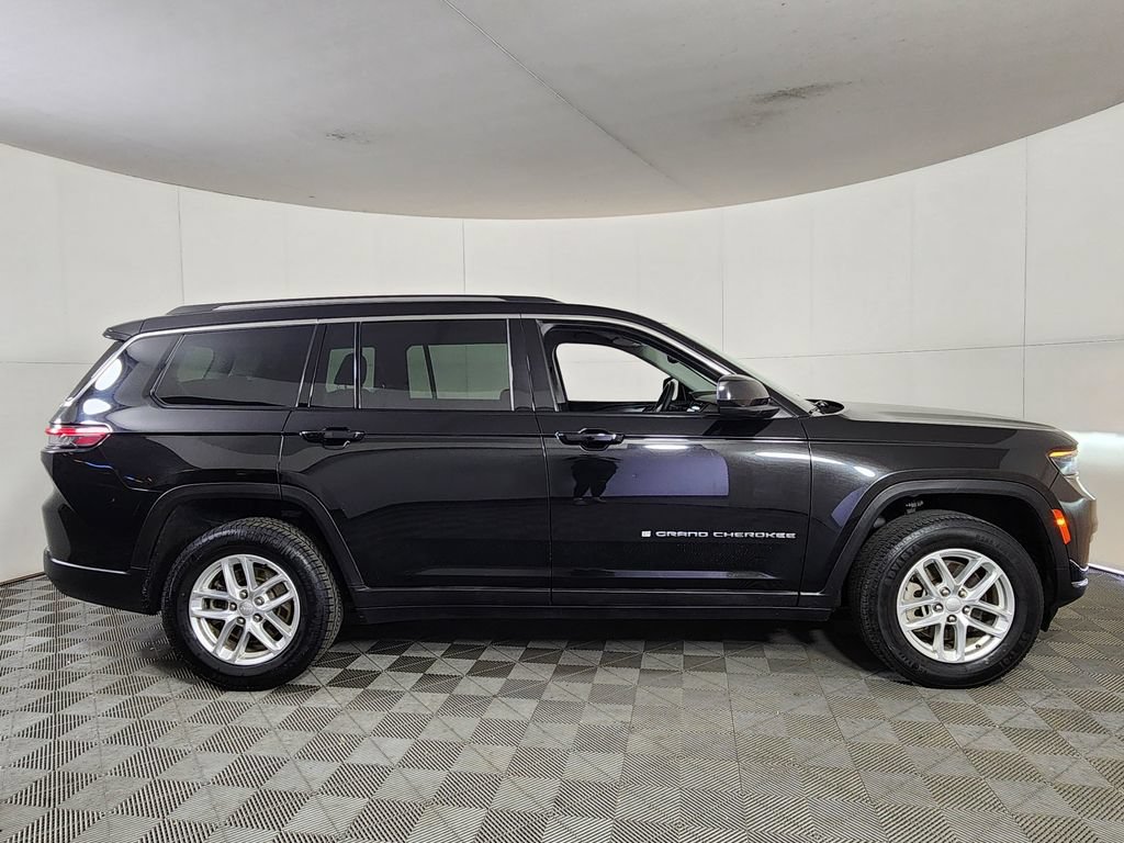 Used 2023 Jeep Grand Cherokee L Laredo AWD/4WD image 8