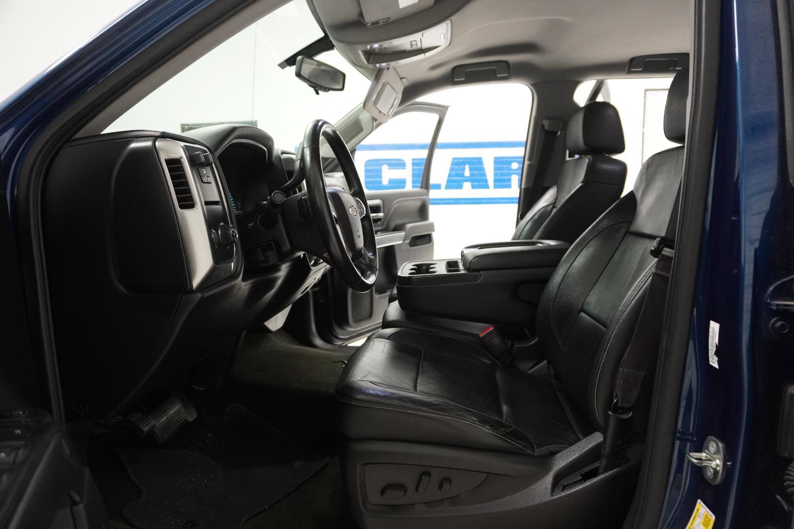 Used 2017 Chevrolet Silverado 1500 LT w/ Texas Edition image 13