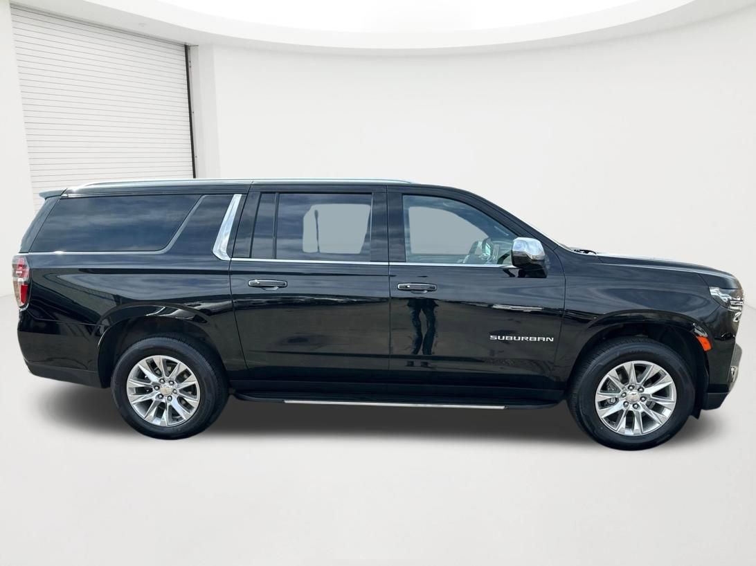 Certified 2024 Chevrolet Suburban Premier image 4