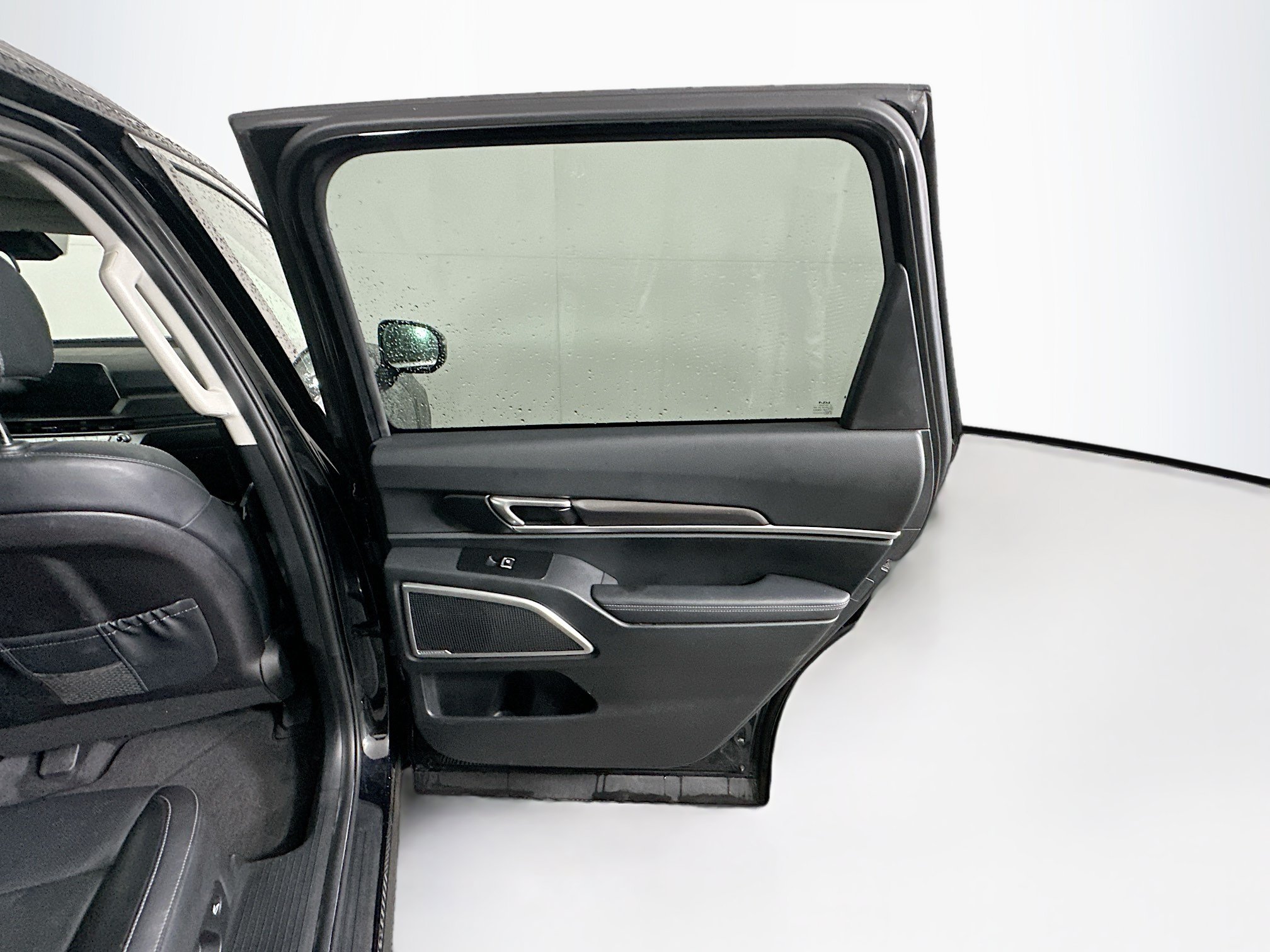 Used 2025 Kia Telluride S FWD image 32