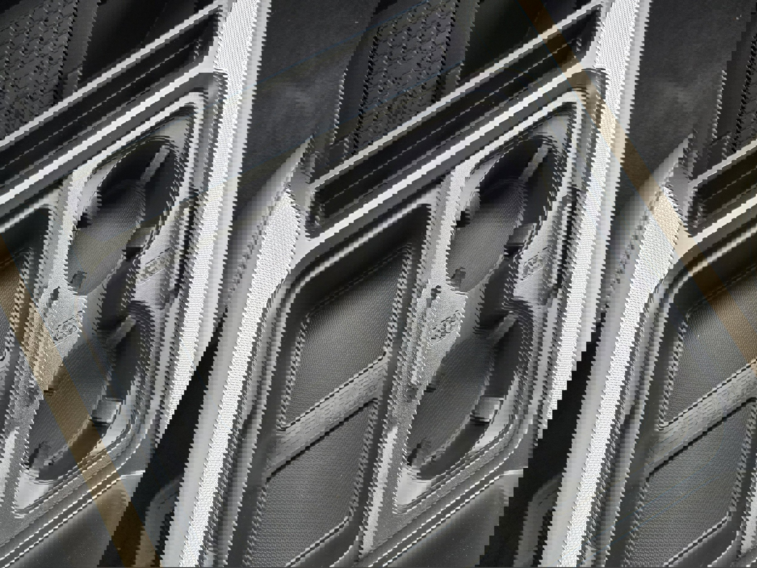 New 2026 Ford F350 Platinum w/ Platinum Plus Package image 22