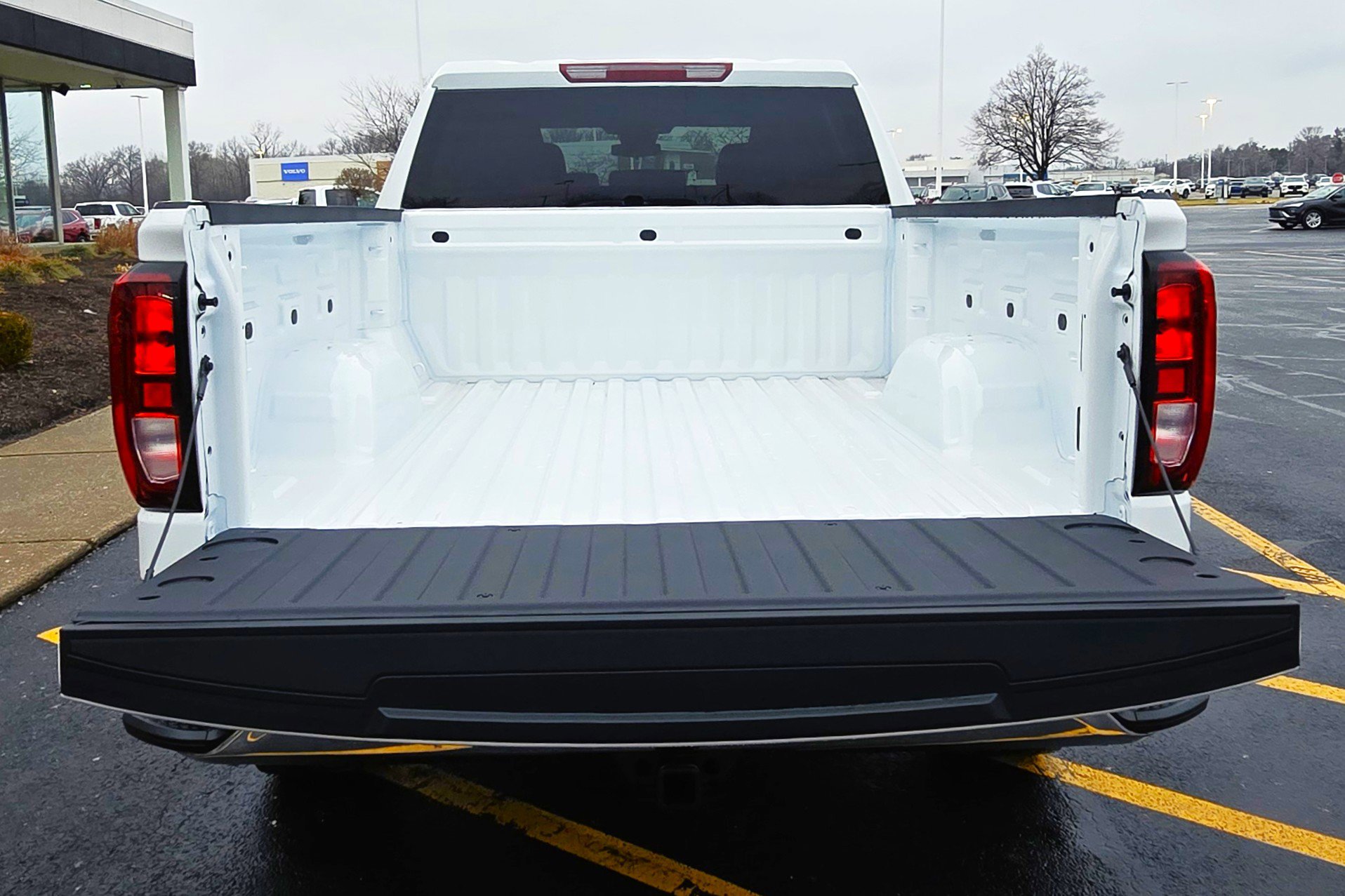 New 2026 GMC Sierra 1500 Pro w/ Pro Value Package image 8