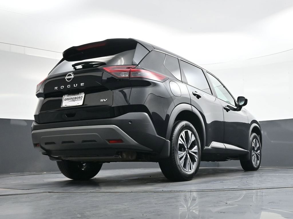 Used 2023 Nissan Rogue SV image 37
