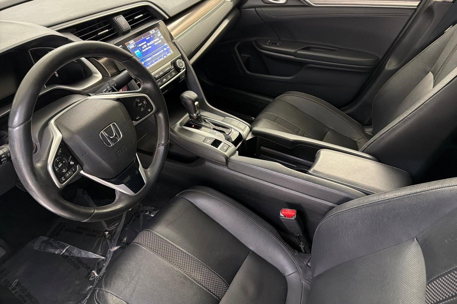 Used 2019 Honda Civic EX-L image 4