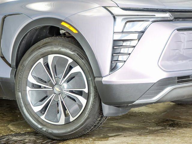New 2025 Chevrolet Blazer EV LT video 4