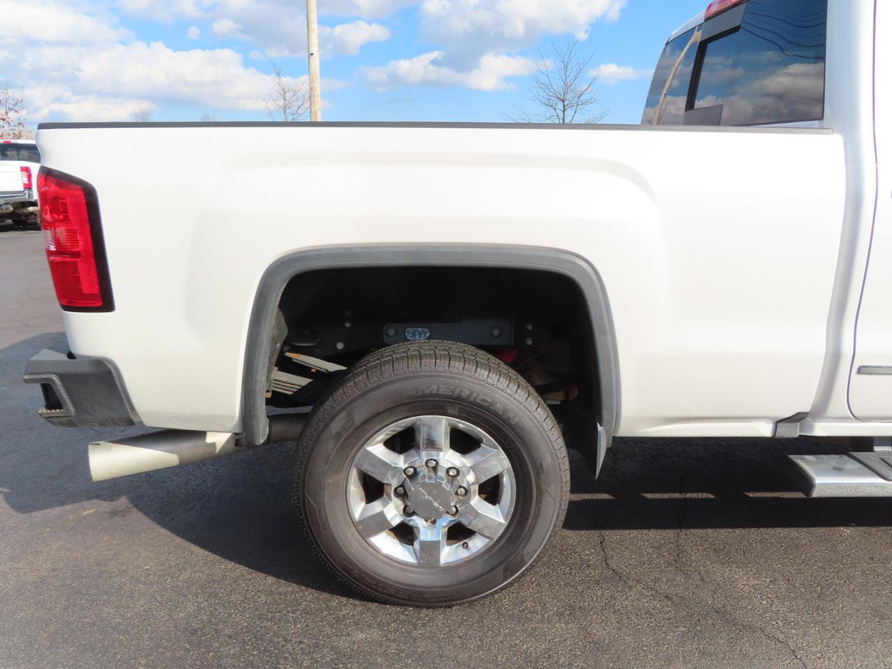 Used 2019 GMC Sierra 3500 Denali w/ Duramax Plus Package image 21
