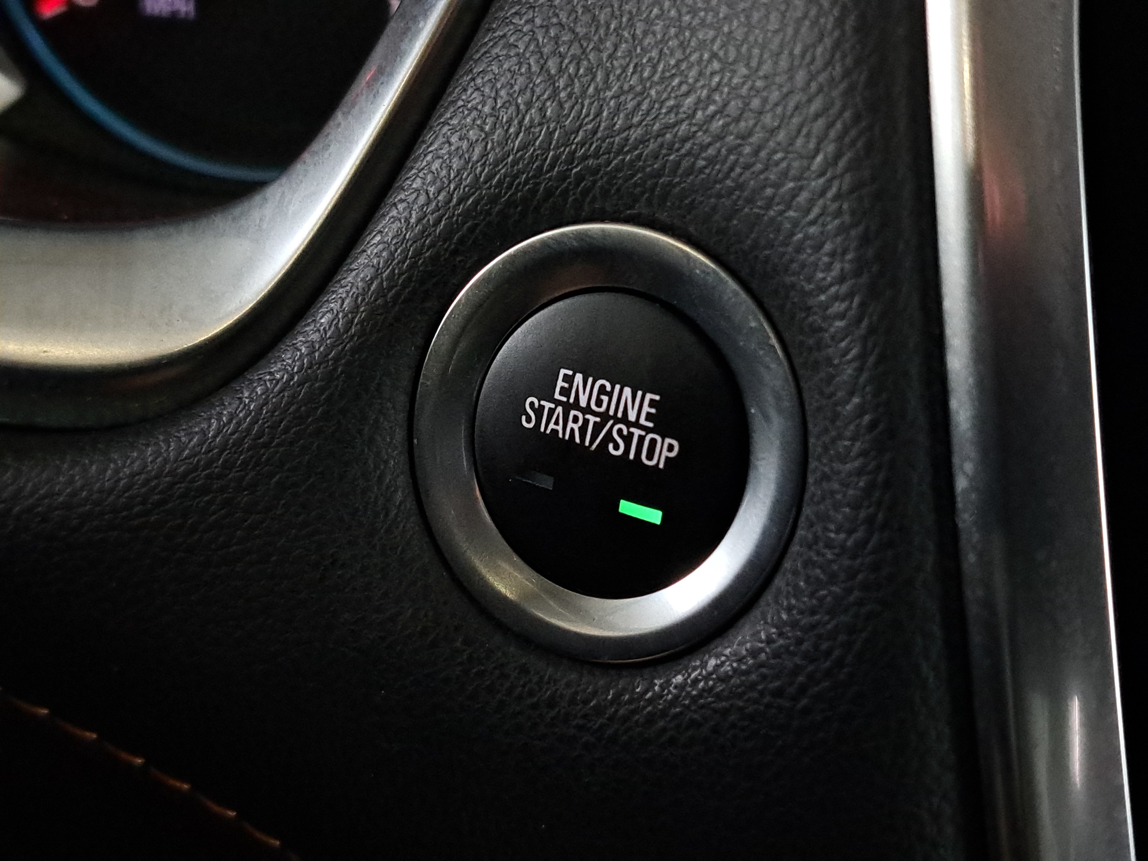 Used 2020 Chevrolet Traverse RS FWD image 30