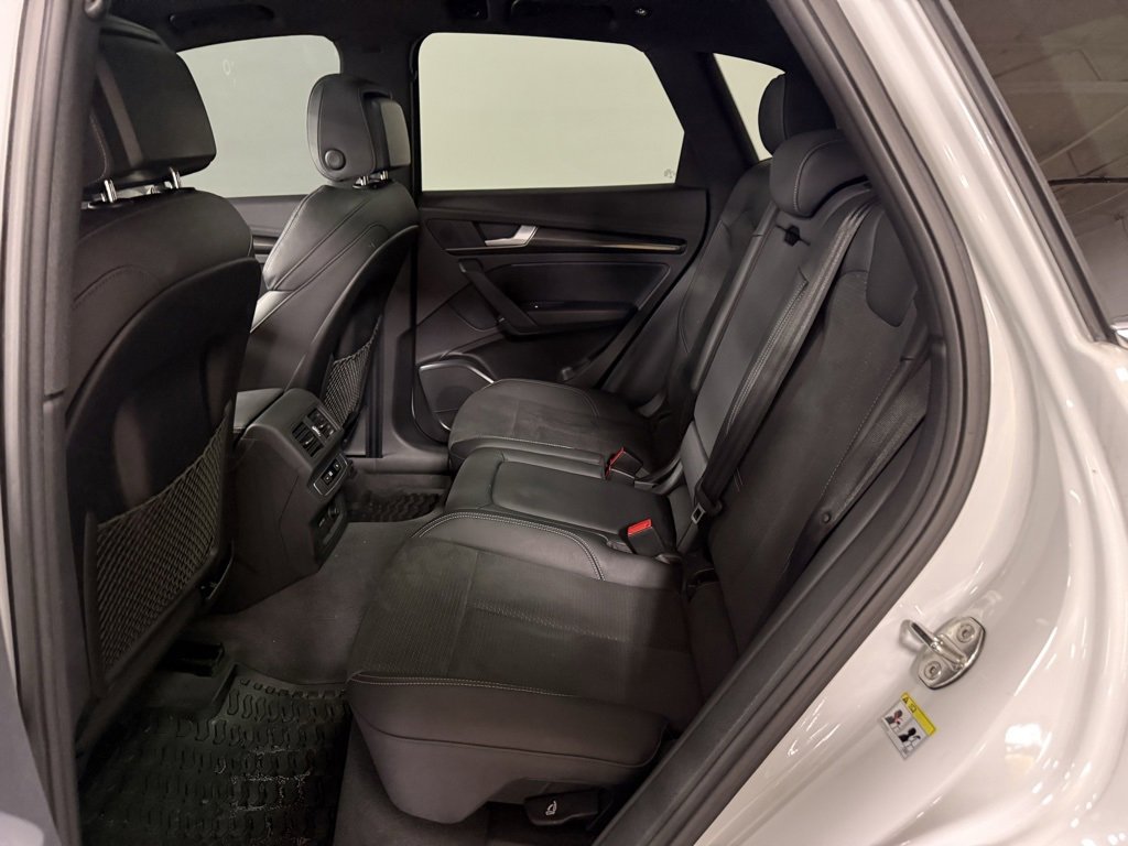 Used 2022 Audi SQ5 Premium w/ Convenience Package image 17