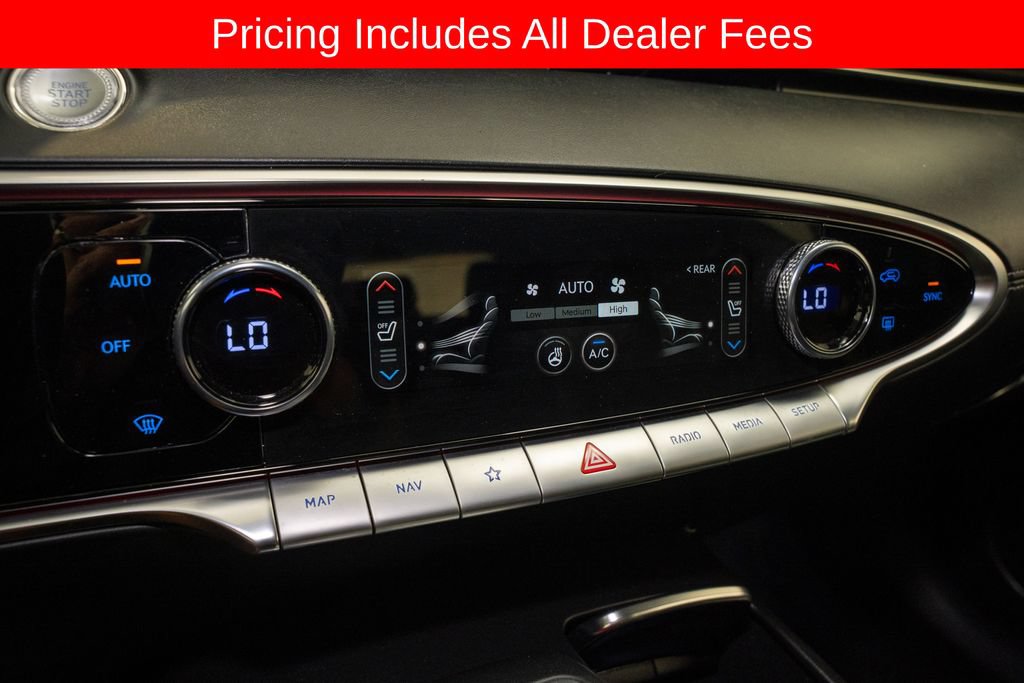 Used 2022 Genesis GV70 3.5T Sport w/ Sport Advanced Package AWD/4WD image 17