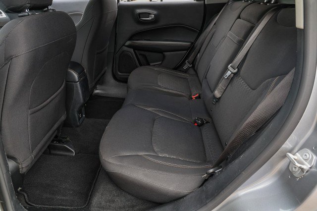 Used 2017 Jeep Compass Sport w/ Tech Group FWD image 25