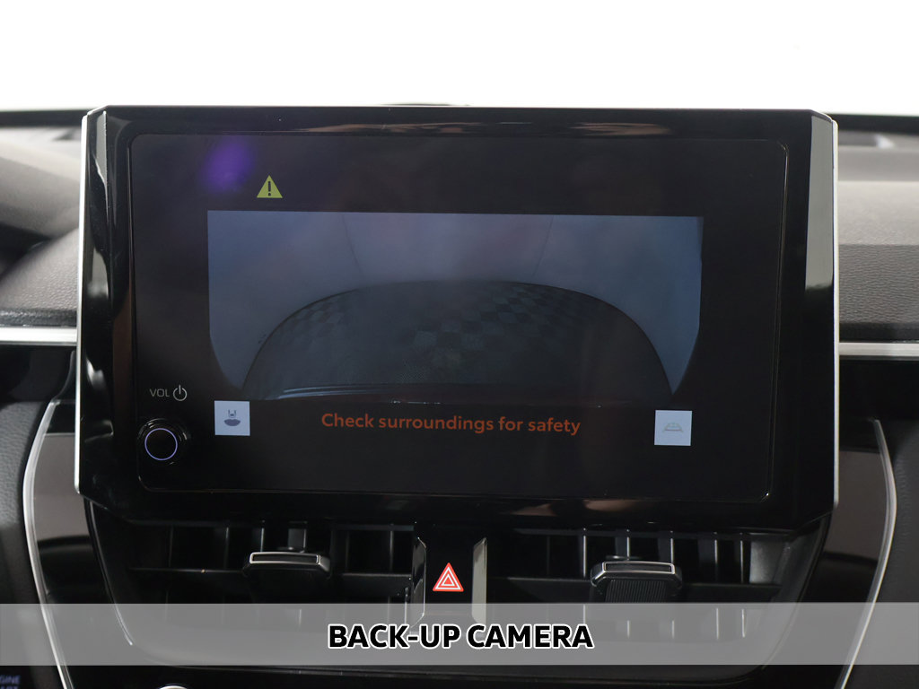 Used 2025 Toyota Corolla Cross XLE FWD image 5